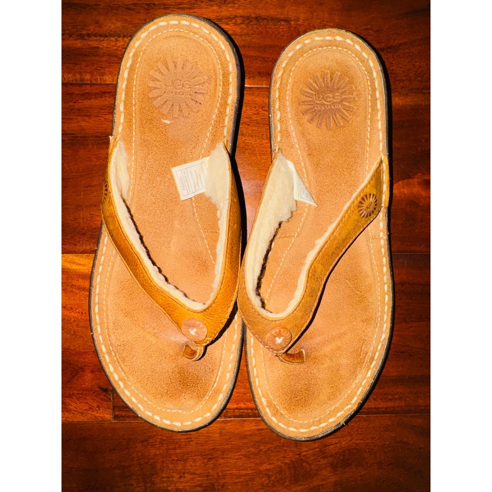 UGG‎ Australia Fluff Flip Flop Women 7 Chestnut Excellent Leather Sheepskin 1791